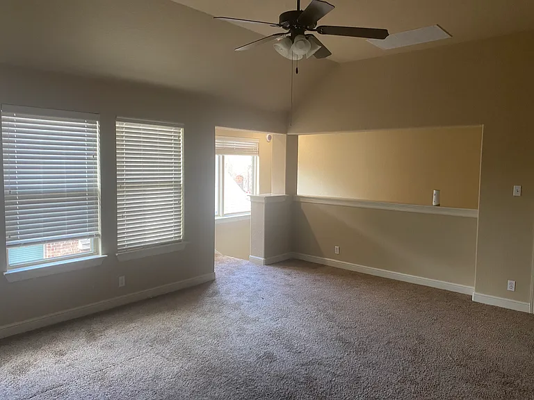 12234 Chambers Cv — Photo 31