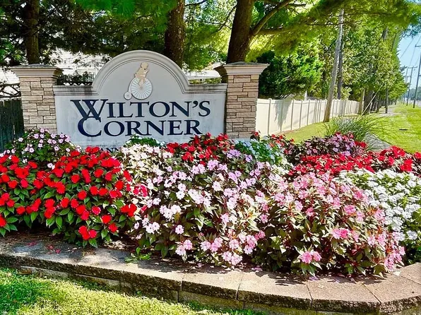 40 Bridle Path Ct, Sicklerville, NJ 08081