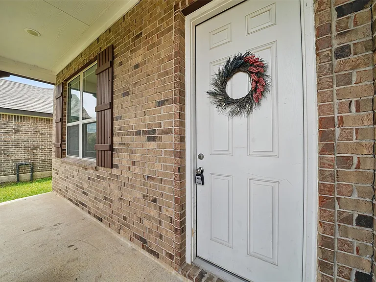 3902 Palmer Meadow Ct — Photo 4
