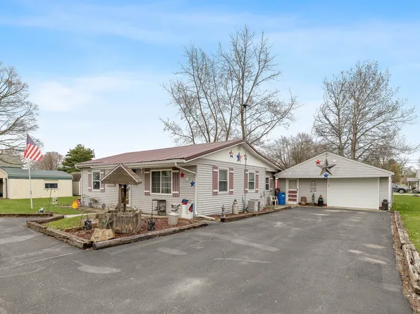 2505 N C St, Elwood, IN 46036