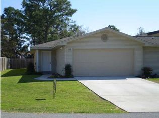 128 7th Ave, Shalimar, FL 32579