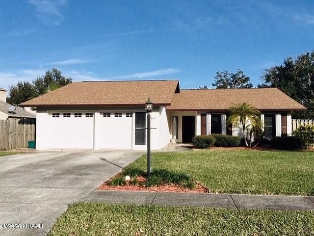 1st image of 917 Bentwood Ln