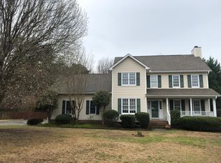 108 Flora Dr, Lexington, SC 29072