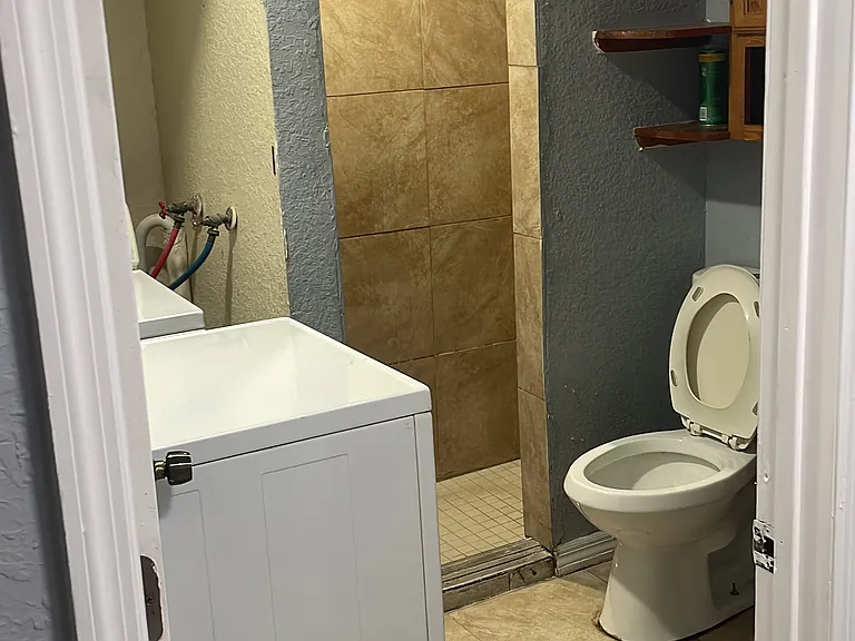 9242 Green Meadows Way — Photo 4