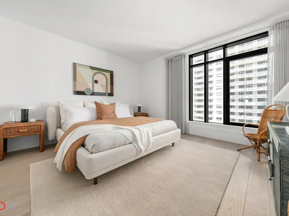 310 East 86th Street image 8 of 22