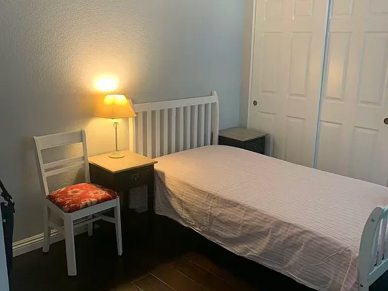 24859 Sagecrest Cir — Photo 2