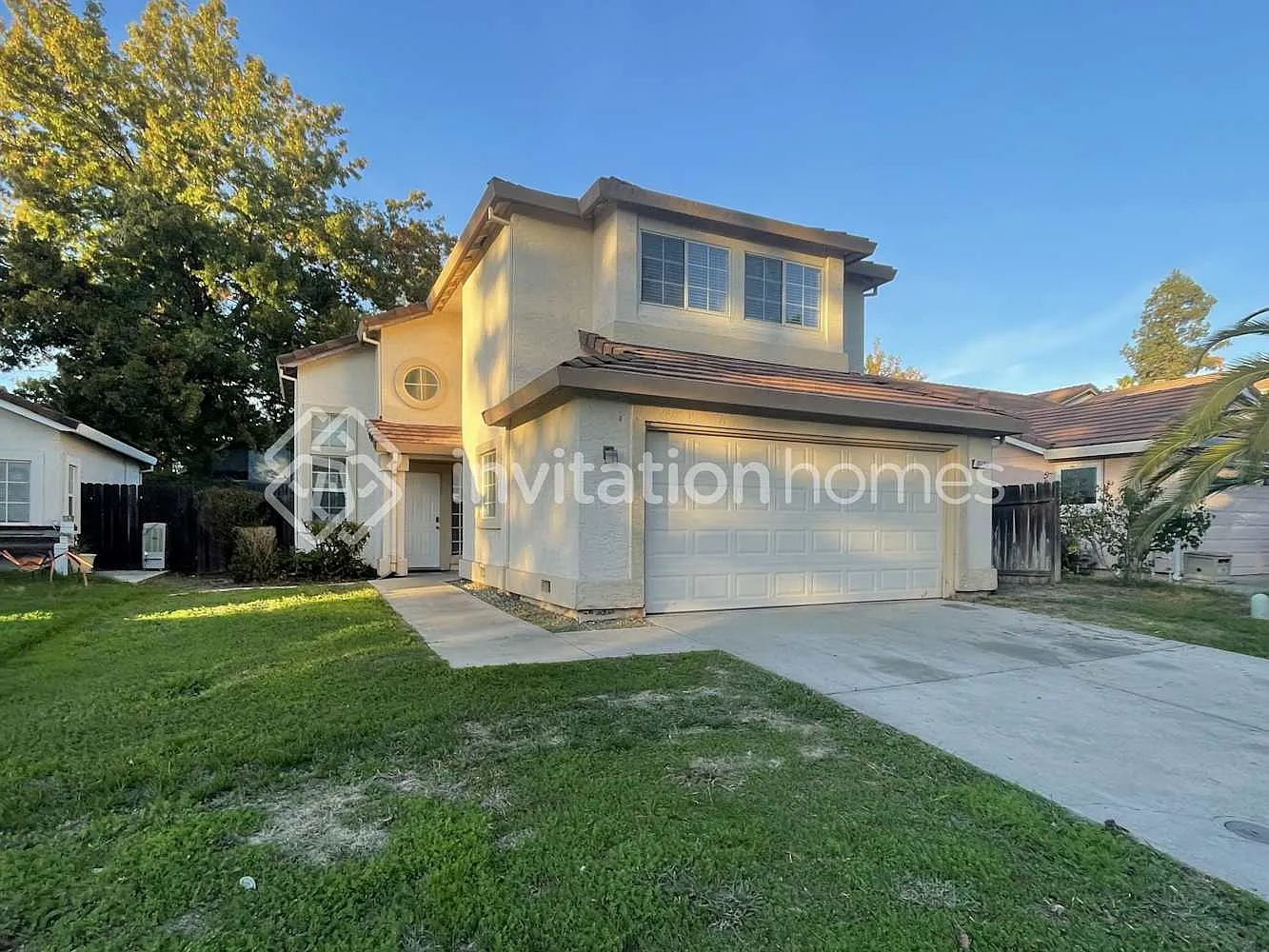 8329 Oakenshield Cir photo 1