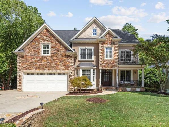 8107 Henderson Rd, Apex, NC 27539