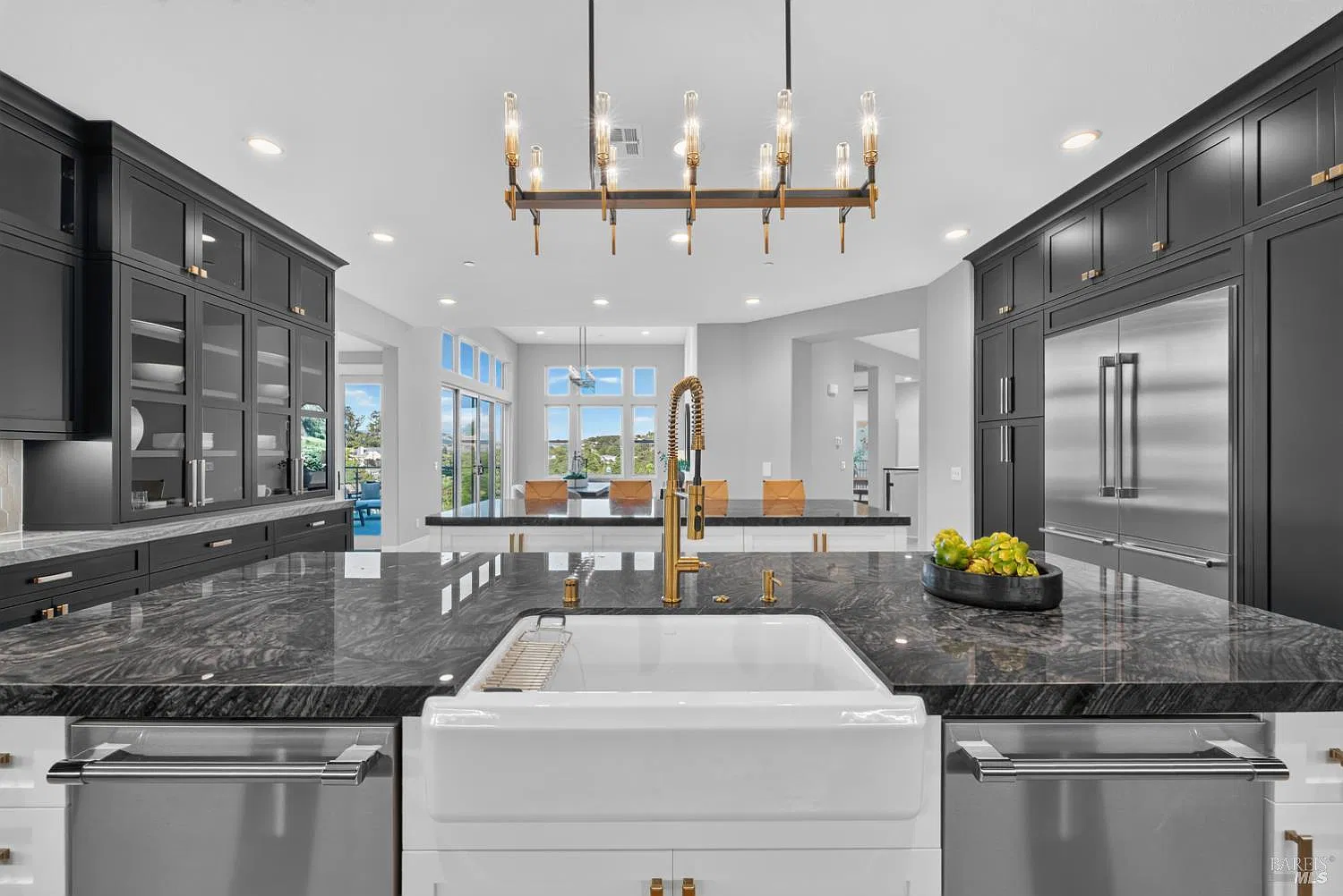 22 Oak Knoll Court - Photo 8