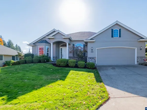 1791 NW Horseshoe Lake Cir, Albany, OR 97321