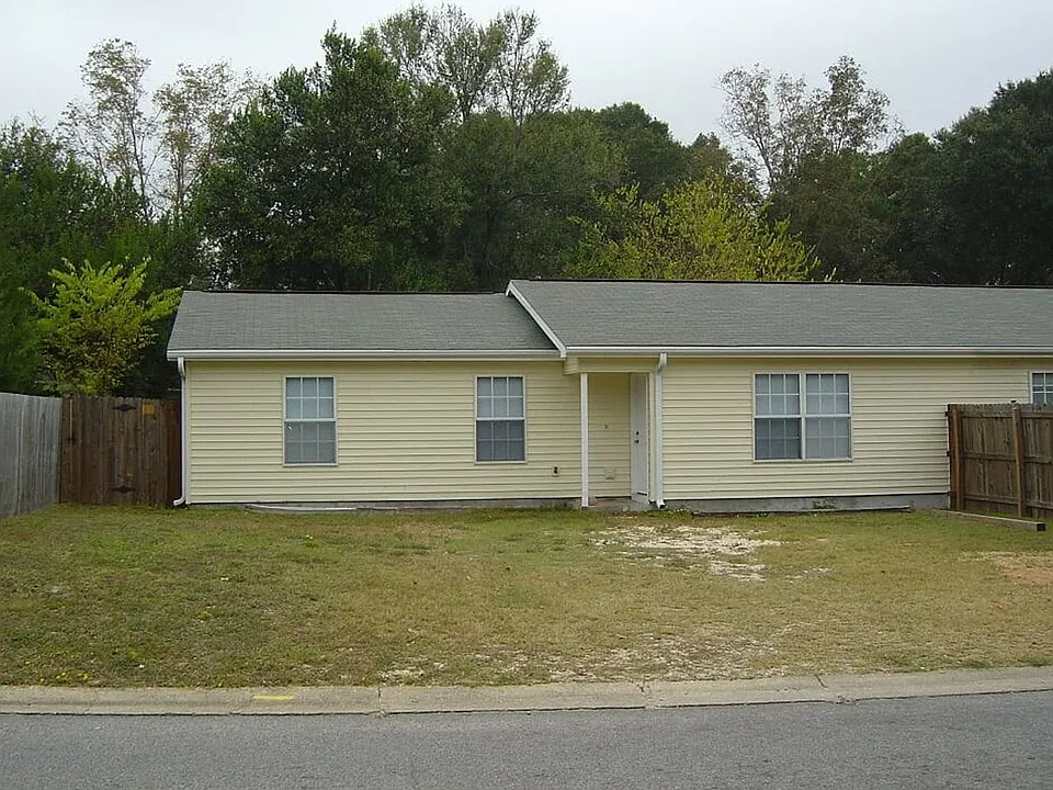552 Brock Ave