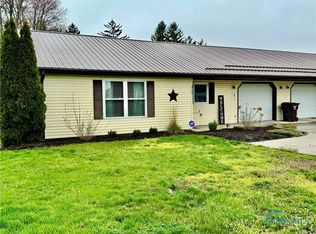 315 Antwerp Dr, Hicksville, OH 43526