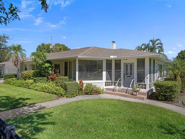 105 17th Ave NE, Saint Petersburg, FL 33704
