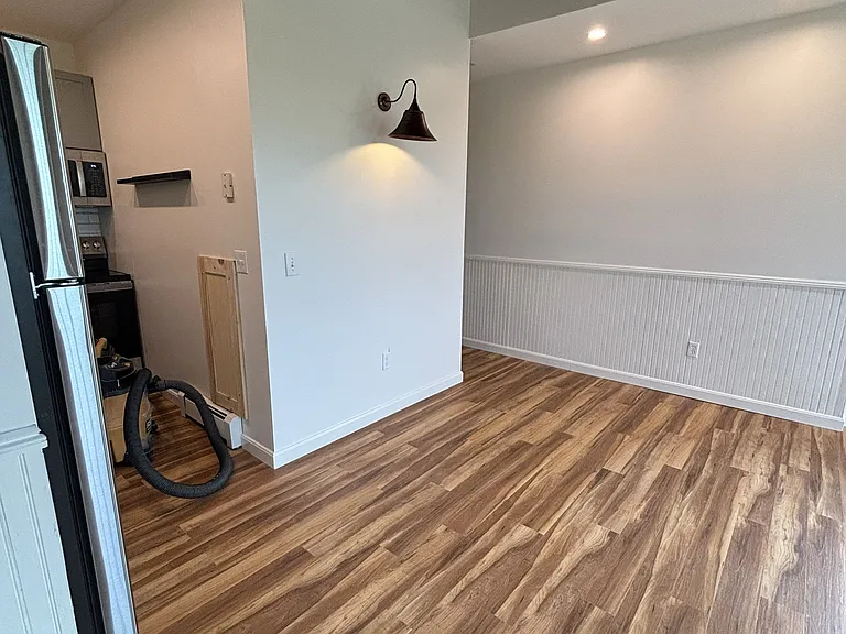 283 Water St #3C — Photo 3