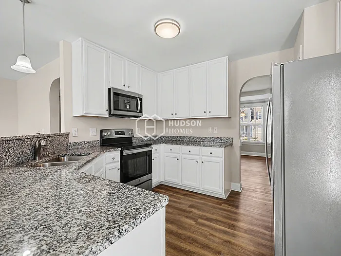 1728 Heisser Ln — Photo 10