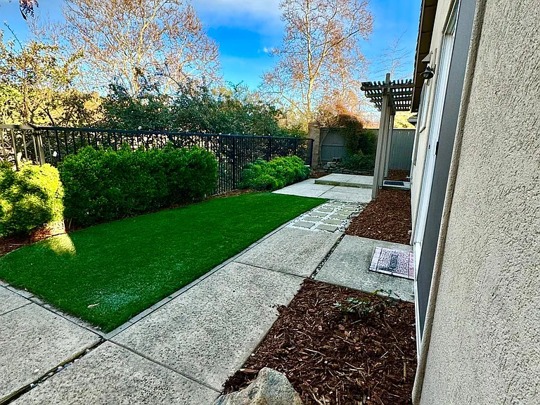 4025 Ironwood Dr — Photo 16