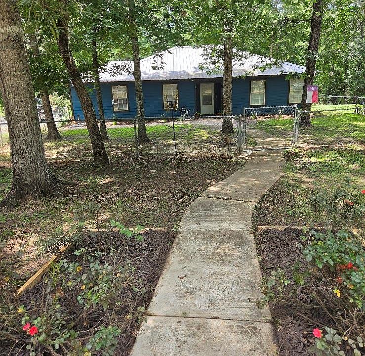 1st image of 581 Angelina Rd