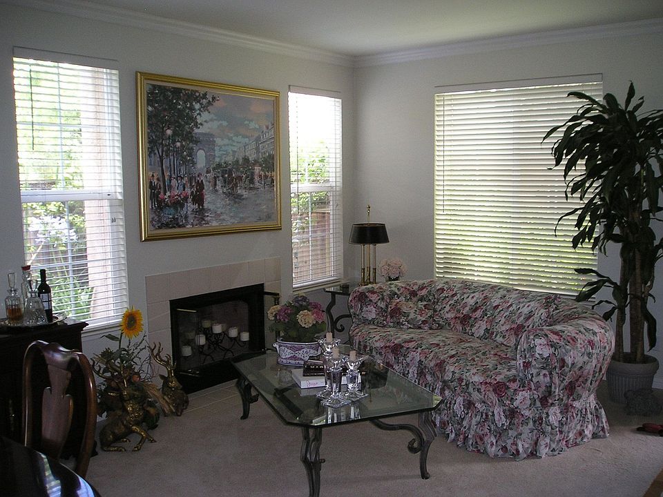 living room fire place