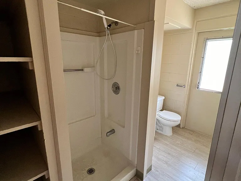 733 Birch St #A — Photo 5