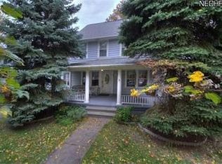 3185 Oak Rd, Cleveland Heights, OH 44118