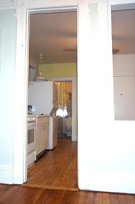 Rented by Tower Brokerage | media 17