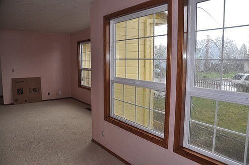 4th image of 2206 SE 74th Ave