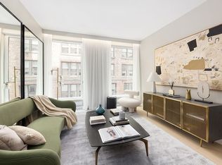 Maverick, New York, NY 10001