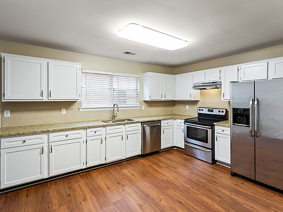 2nd image of 5147 Afton Way SE