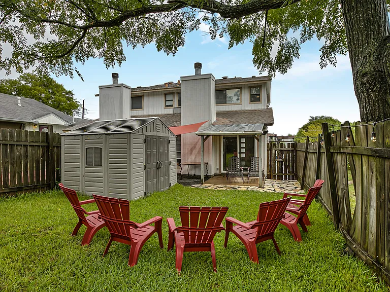 2506 Thornton Rd #A — Photo 8