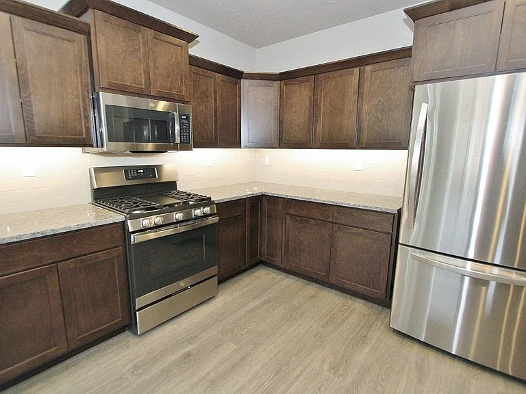 33 N Mingus Ave — Photo 11