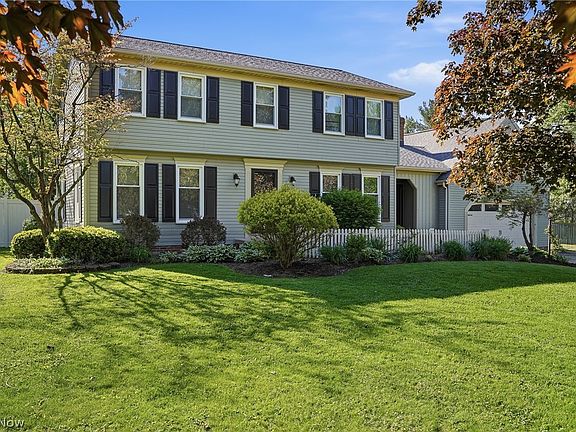 3rd image of 5140 Tanager Ave NE