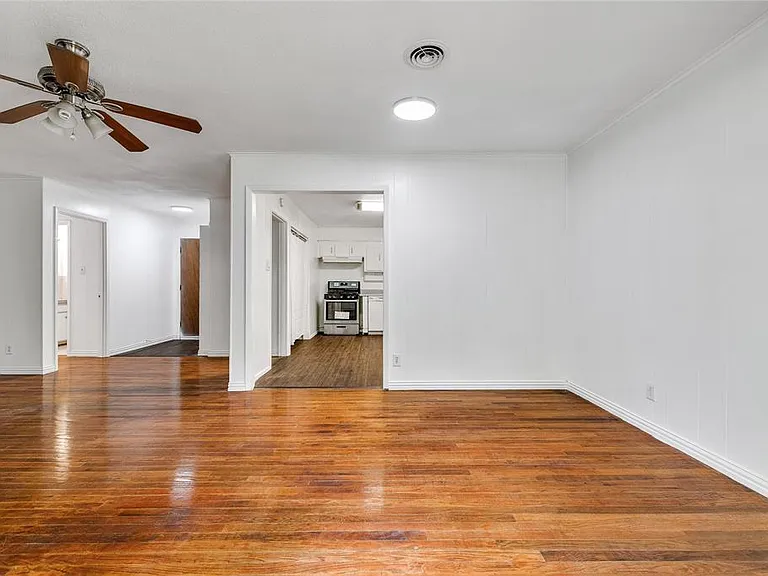 7108 Willis Ave — Photo 11