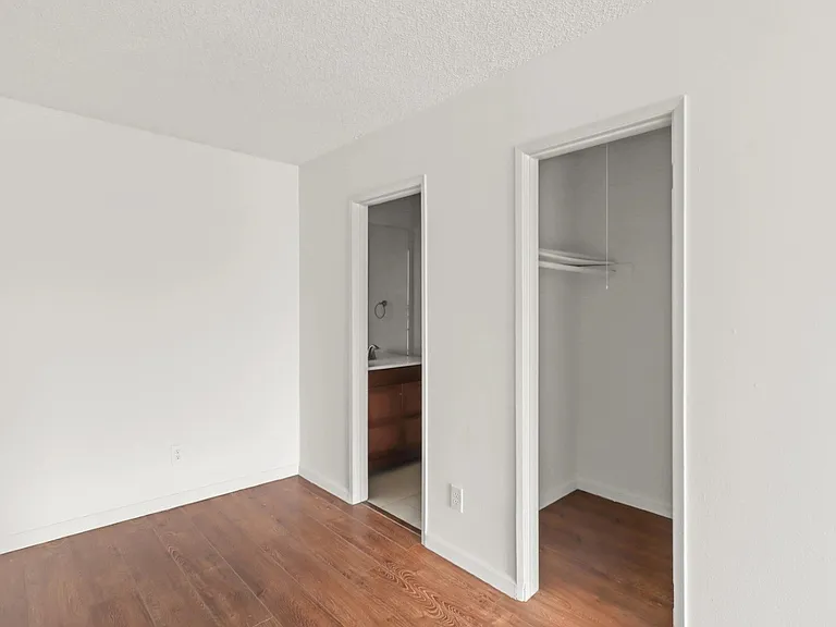 1530 Corinth Ave #7 — Photo 15