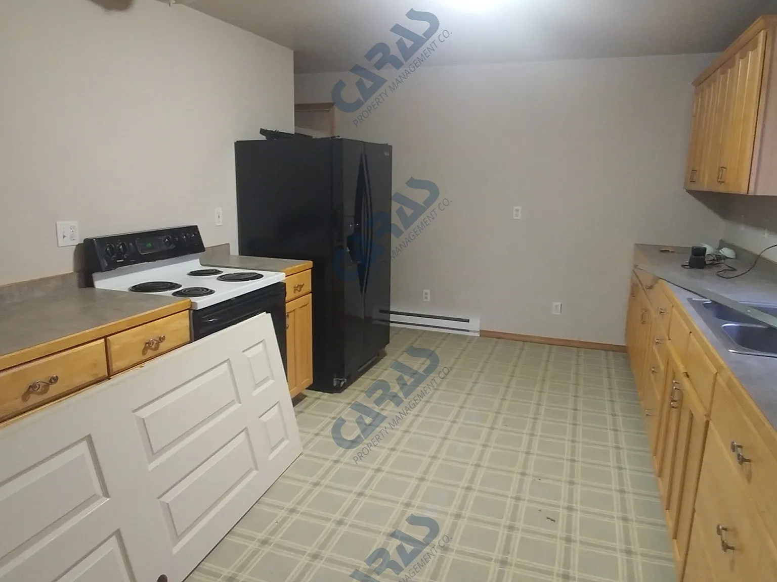 3 bed, 1500 sqft, $1,775 — Photo 2