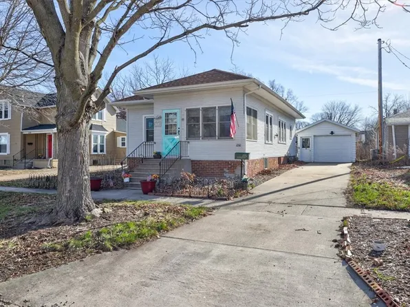 1210 Boone St, Boone, IA 50036