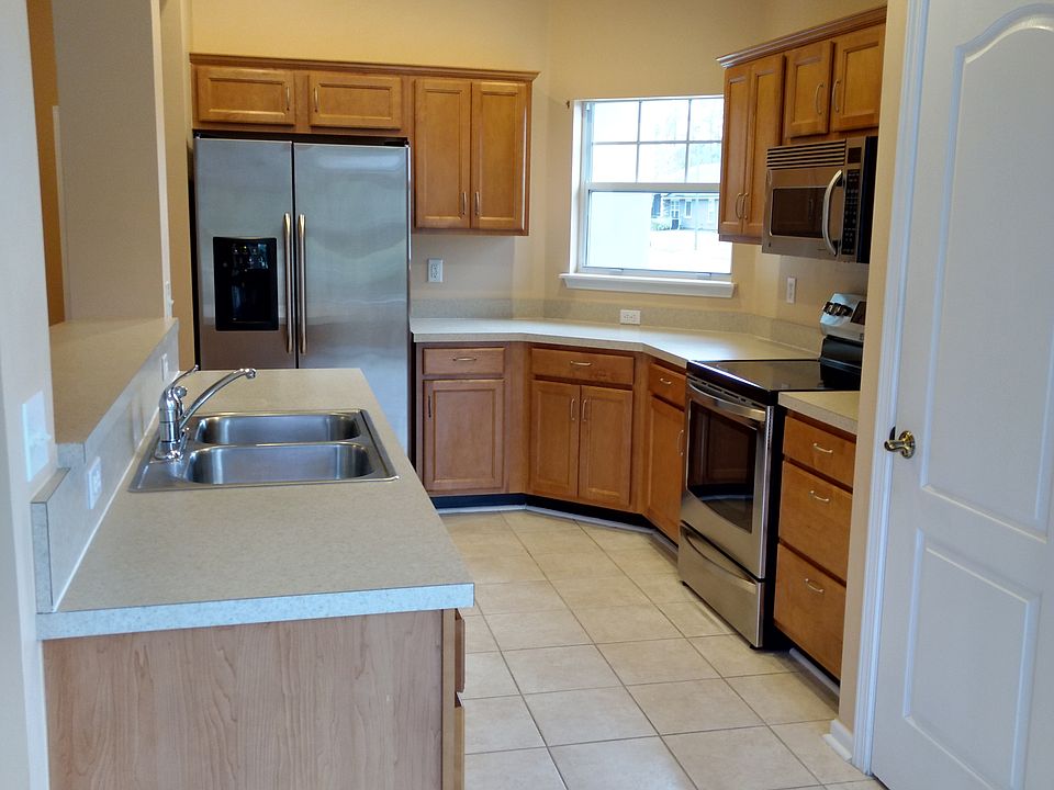 2nd image of 1861 Copper Stone Dr APT A