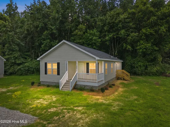 133 Pinewood Drive, Ahoskie, NC 27910