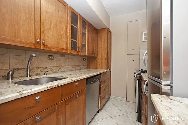 Rented by Halstead Real Estate | media 3