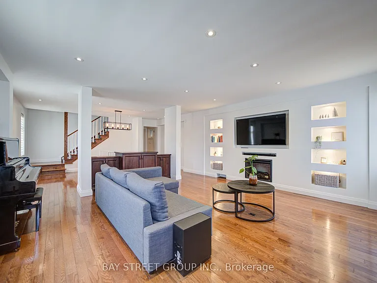 95 Hopedale Ave — Photo 10
