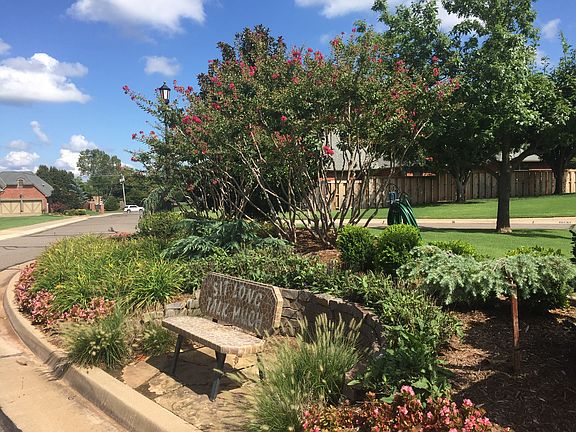 park view from front lawn