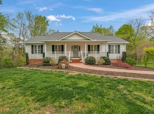 1320 River Rd W, Crozier, VA 23039