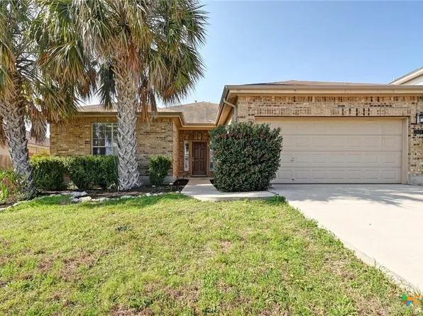 2434 Duval Dr, New Braunfels, TX 78130