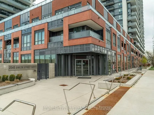 2545 Simcoe St N #306, Oshawa, ON L1L 1C7