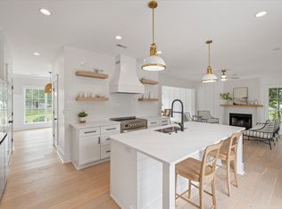 2504 Woodstream Rd, Mount Pleasant, SC 29466