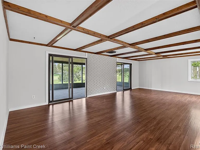 1727 Linksview Way — Photo 7