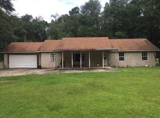 5622 Bartley Ln, Marianna, FL 32446