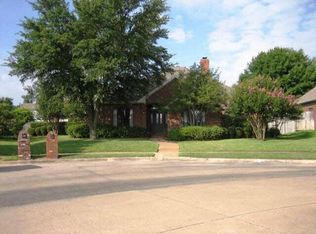 4905 Saint James Ct, Mesquite, TX 75150