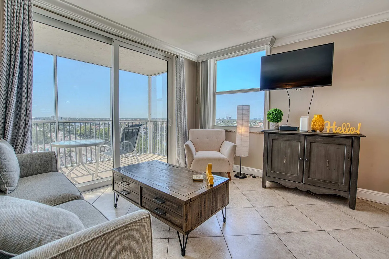 1 bed, 1.0 bath, 505 sqft, $6,392 — Photo 3