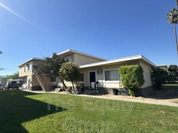 560 S Richmond Ave APT 3, Hanford, CA 93230