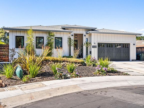 2nd image of 4248 Los Palos Pl